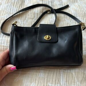 Vintage Coach 9154 Demi Turn lock Convertible City Crossbody Bag